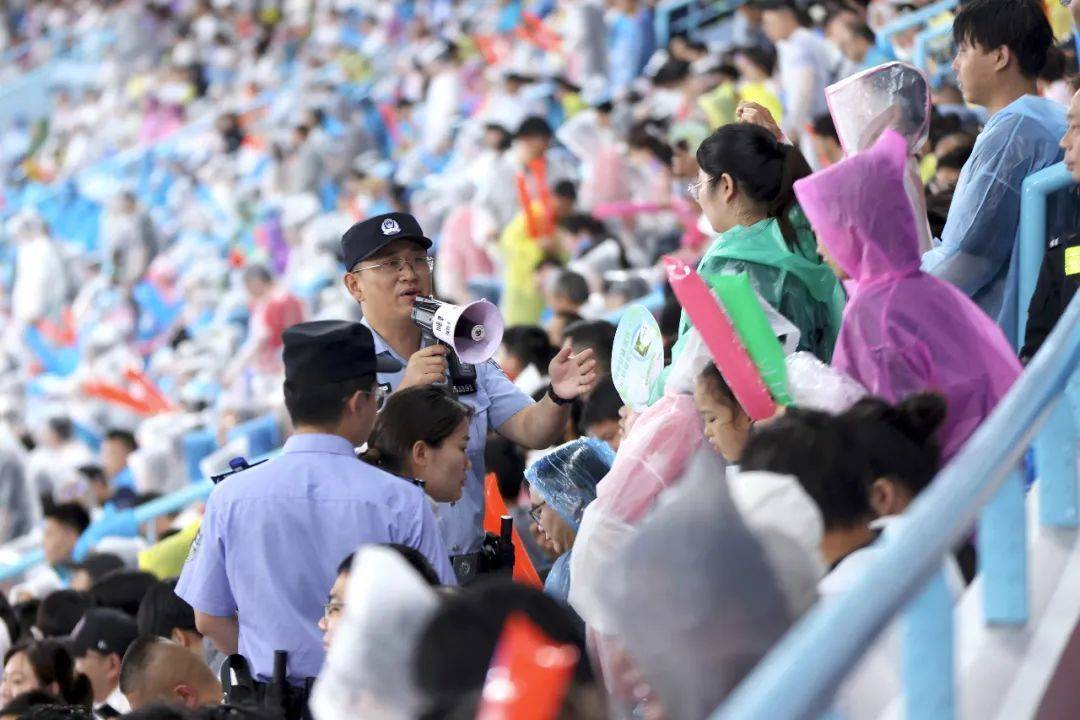 零容忍！105名“苏超”“黄牛”落网，江苏警方通报