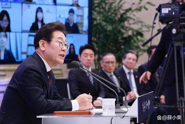 李在明收到中方93阅兵邀请，亲自回了9个字，但特朗普会答应吗？