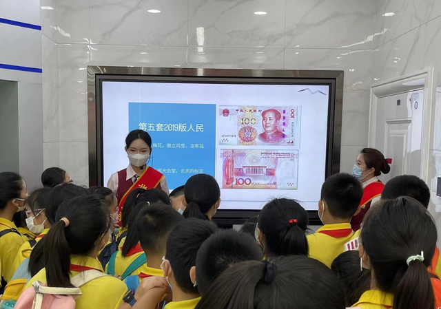 兴业货币(兴业货币A属于什么档次)